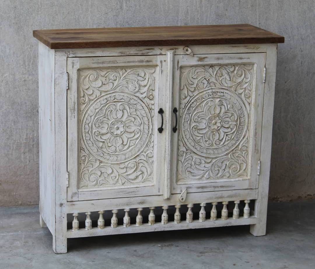 Rustikaler handgeschnitzter Schrank aus massivem Holz Antiker | Etsy