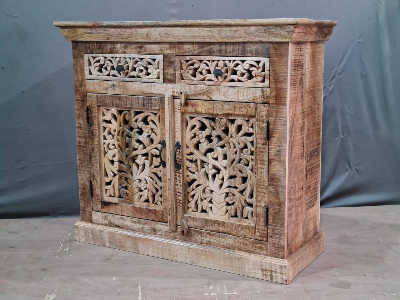 Vintage Schrank Rustikale Konsole aus Holz naturbelassener | Etsy