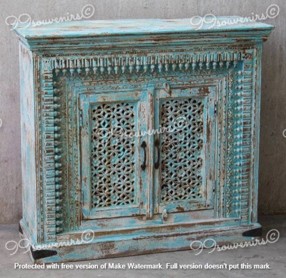 ヴィンテージスタイルのインド製キャビネット、彫刻が施された