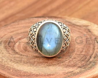 Labradorite Ring, 925 Sterling Silver Ring, Chunky Rings, Statement Rings, Handmade Silver Jewelry, Gifts For Her, Dainty rings for women,