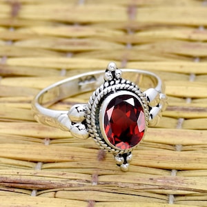 Garnet Ring, Natural Garnet Ring, January Birthstone Ring, Garnet Silver Ring, 925 Sterling Silver, Filigree Ring, Minimalist Ring Free Ship