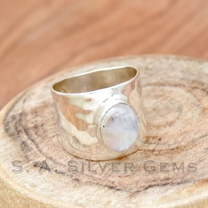 Natural Moonstone Ring, 925 Sterling Silver Ring, Wide Band Ring, Handmade Ring, Oval Gemstone Ring, Dainty Ring, Hammered Ring,Gift For Her