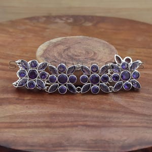 Pulsera de flor de amatista: joyería hecha a mano con piedras preciosas en plata de ley 925