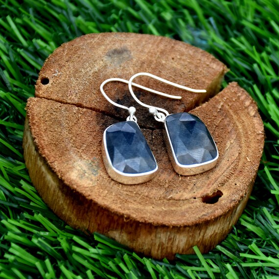 Boucles D'oreilles En Argent Massif 925 Avec Saphir Véritable - Élégant Et Neuf