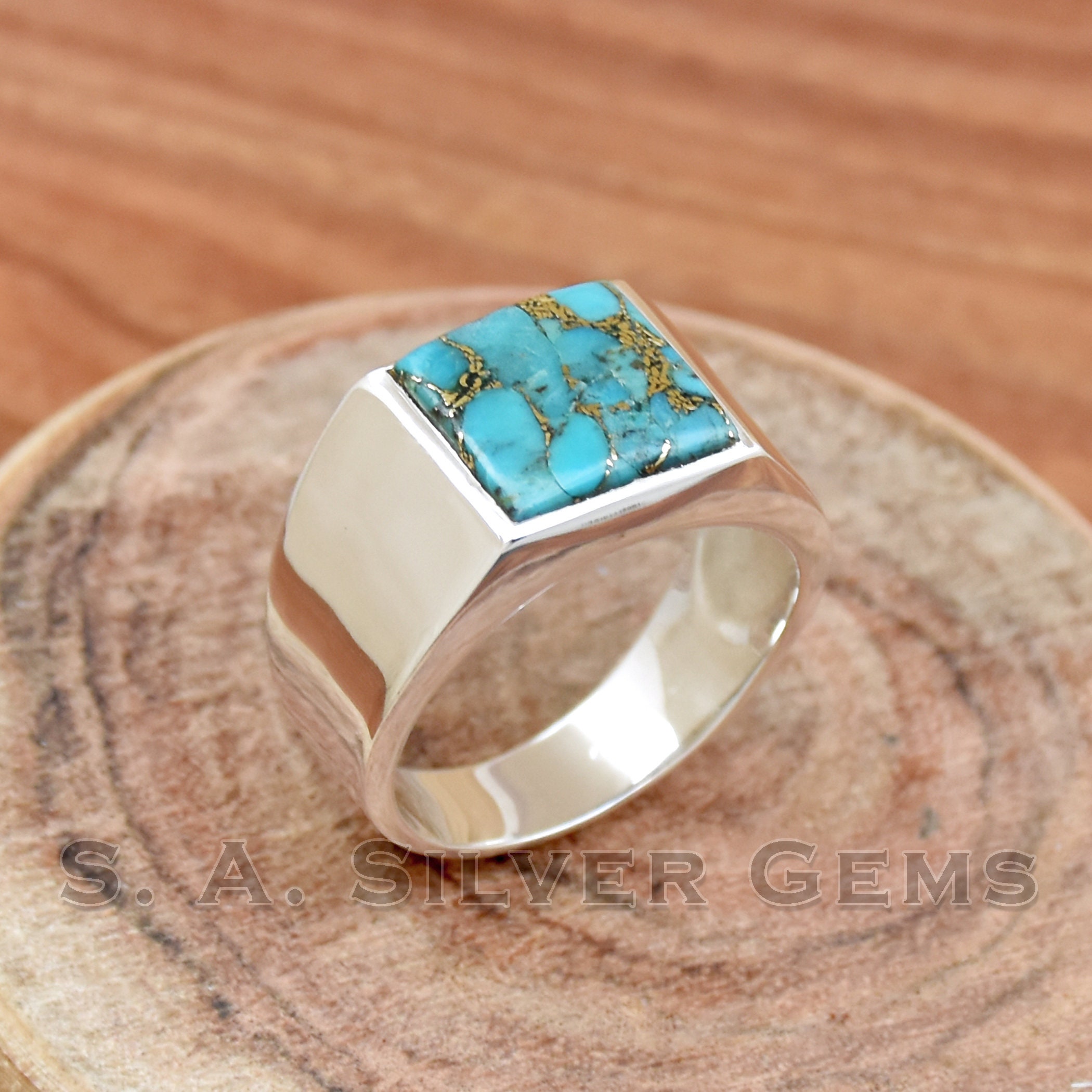Zilveren ring maansteen (regenboog) maat 19 | ovaal 1,7 x 1,4 cm