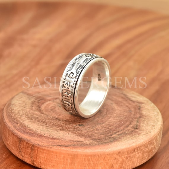 刻印入り925スターリングシルバーリング：渦巻き模様の結婚指輪 - Etsy