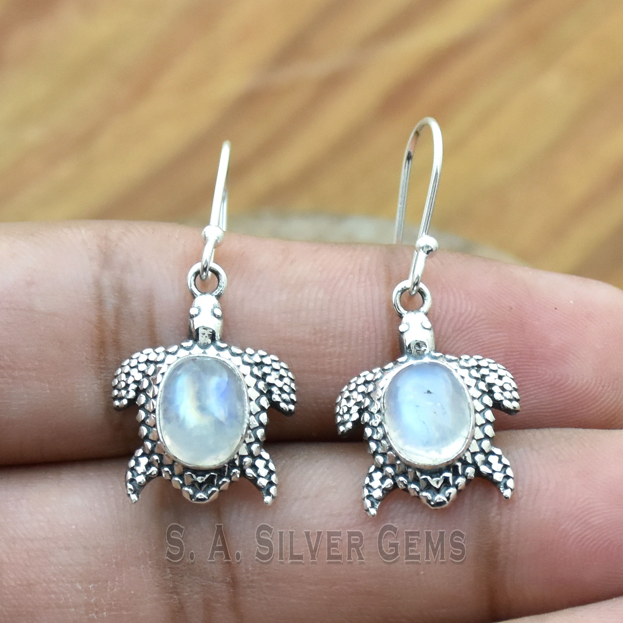 Orecchini a forma di tartaruga, in argento Sterling 925, con pietra di luna, idea regalo per donne