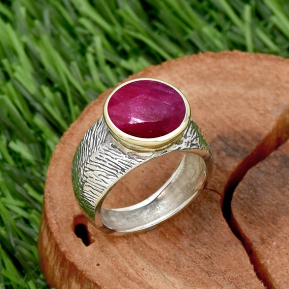 Sterling Silver Men's Bezel Ruby Textured Band Ring Sterling Silver Men's Bezel Ruby Textured Band Ring