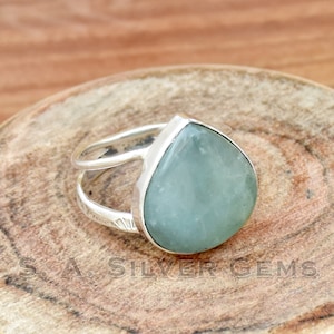 Natural Aquamarine Ring, 925 Sterling Silver Ring, Handmade Ring, Wedding Ring, Healing Crystals Ring , Engagement Ring, Dainty Gift For Her
