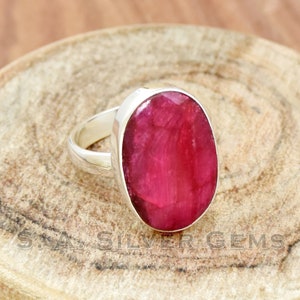 Handgjord indisk rubinring: Boho-smycken i 925 sterlingsilver