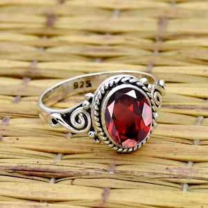 Faceted Garnet 925 Sterling Silver Ring, Natural Gemstone Ring, Garnet Silver Ring, Filigree Ring, Handmade Ring For Her, Designer Ring