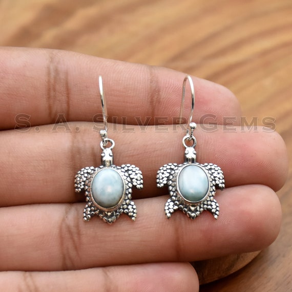 イヤリング&ネックレスチャームセット　ラリマー　匿名配送 天然石ラリマーピアス&ネックレス | Chesea