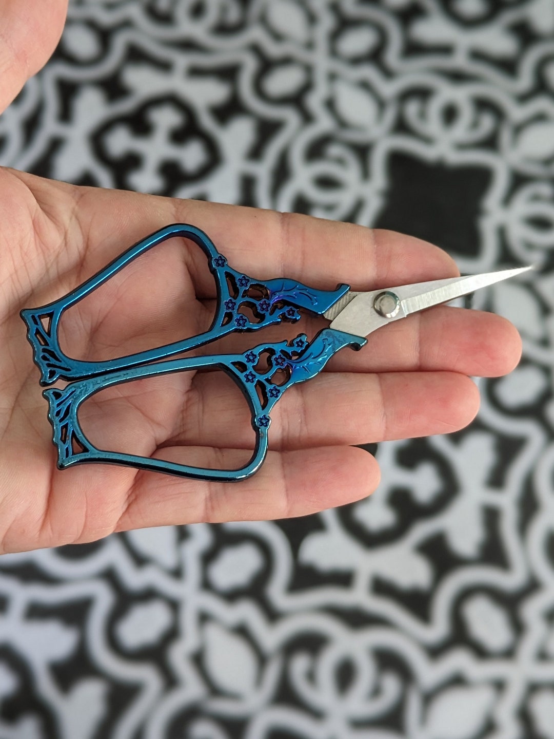 Scissors Funky Blue Craft Scissors: Embroidery, Cross Stitch, Crochet ...