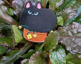 If if sits, I fits. Black cat in a pot needle minder; Cross stitch; Embroidery; Needlework