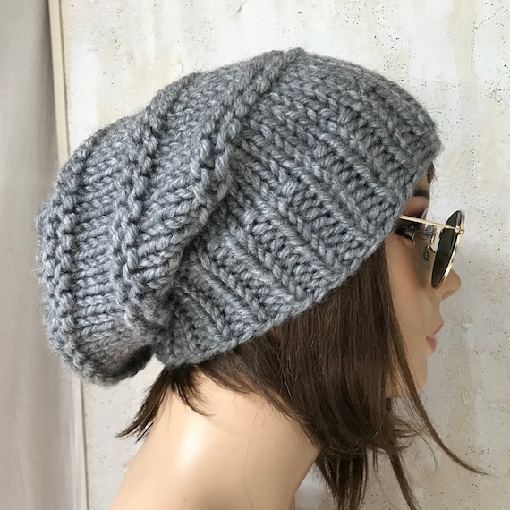 Hand Knit Gray Slouchy Beanie: Wool Blend Chunky Cable Knit  display picture 1