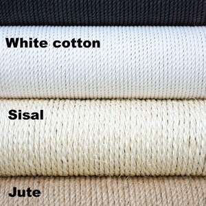 Pode incluir: Close-up de quatro tipos de corda: algod&atilde;o preto, algod&atilde;o branco, sisal e juta.