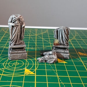 Arkenfel Ruined Statues Fantasy tabletop terrain, wargaming 28mm