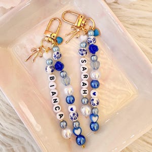 Vintage Floral Keychain: Personalized Blue Keyring Bag Charm