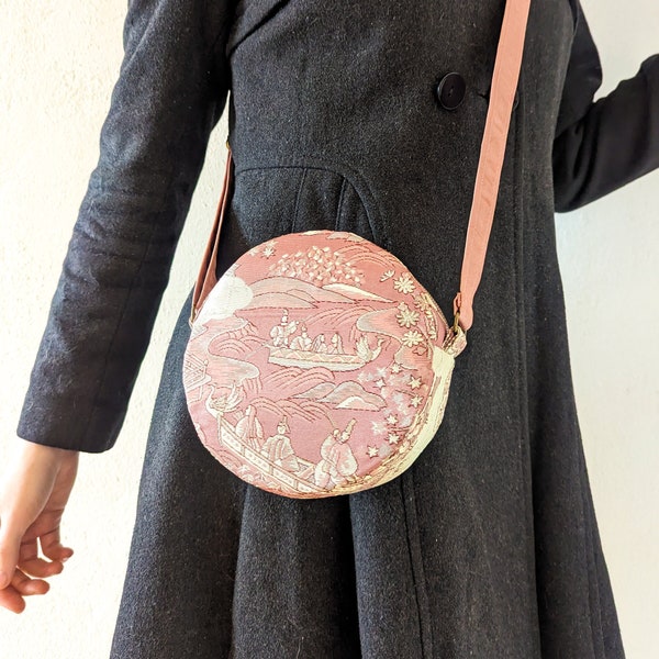 Handbag made from Japanese kimono silk