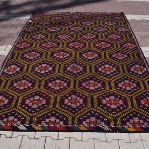 6x9 Vintage Turkish Kilim Rug: Geometric Wool Salon Rug