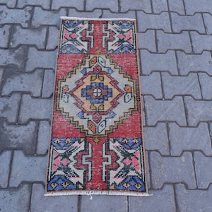 1x3 SMALL SIZE RUG,1x3 Turkish Red Rug,1x3 Vintage Rug,Handmade Rug,1x3 Oushak Wool Rug,Small Rug,Doormat Rug,Anatolian Rug,1&#39;4x3&#39;0 ft,472-K