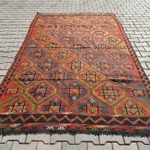 5x9 PASTEL KILIM RUG,Vintage Salon Rug,Handwoven Red Rug,Turkish Area Kilim Rug,Oushak 5x9 Geometric Rug,Large Area Rug,5&#39;5x9&#39;5 ft,431-K