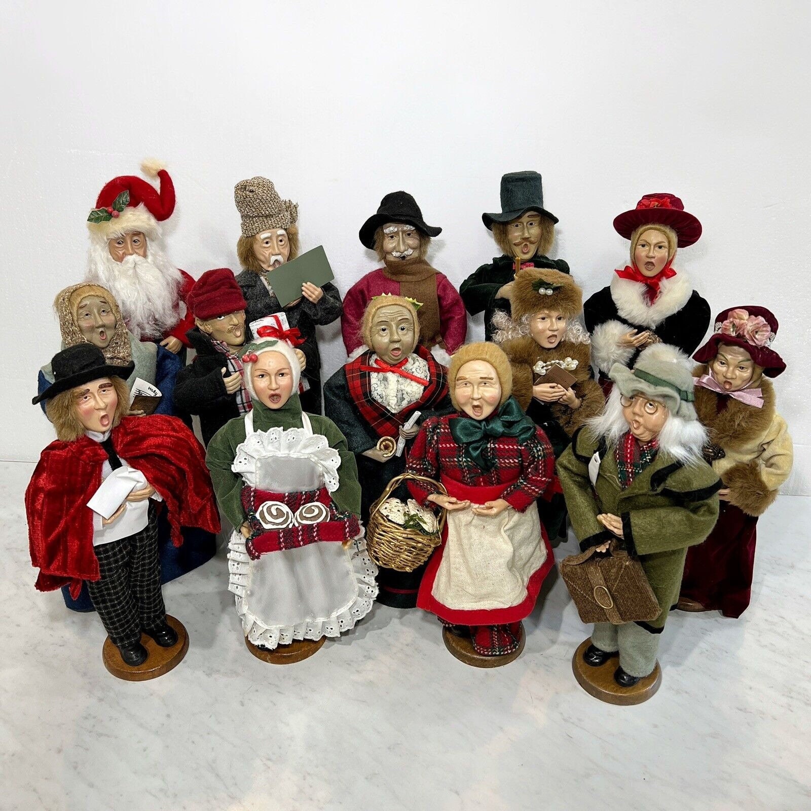 Ancient Carolers Byers Choice Caroler Collection – Christmas