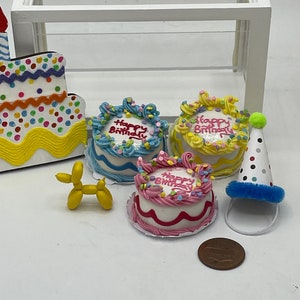 Miniature Birthday cakes in 8 colors