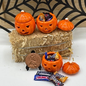 Miniature ceramic Jack O Lantern~Mini Halloween ceramic jar~Mini candy bars