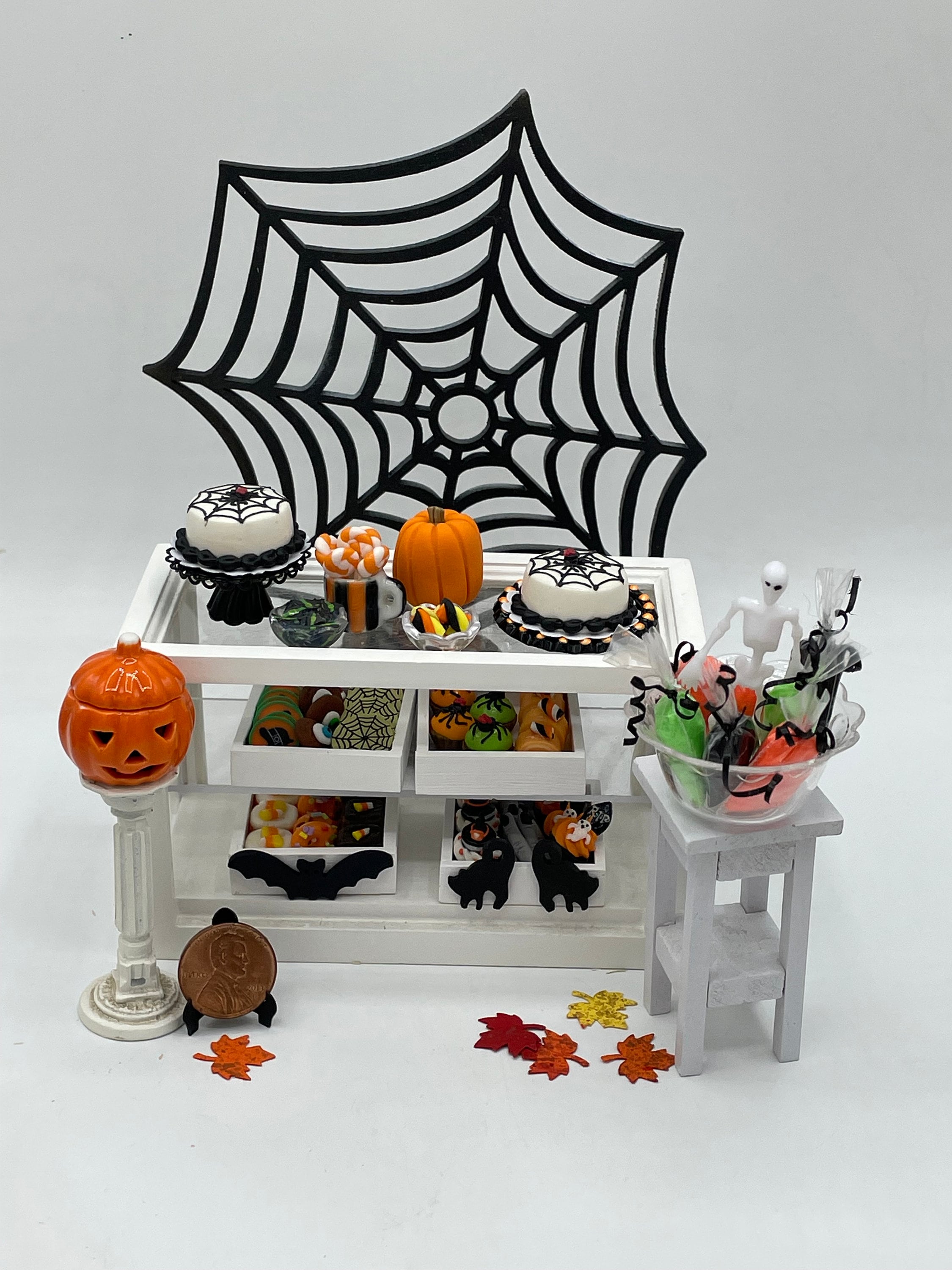 Tienda de dulces de Halloween en miniatura ~ Mini cupcakes, galletas, dulces y pasteles ~ Mini algodón de azúcar