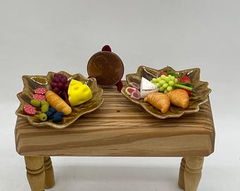Plato de embutidos en miniatura con forma de hoja de parra