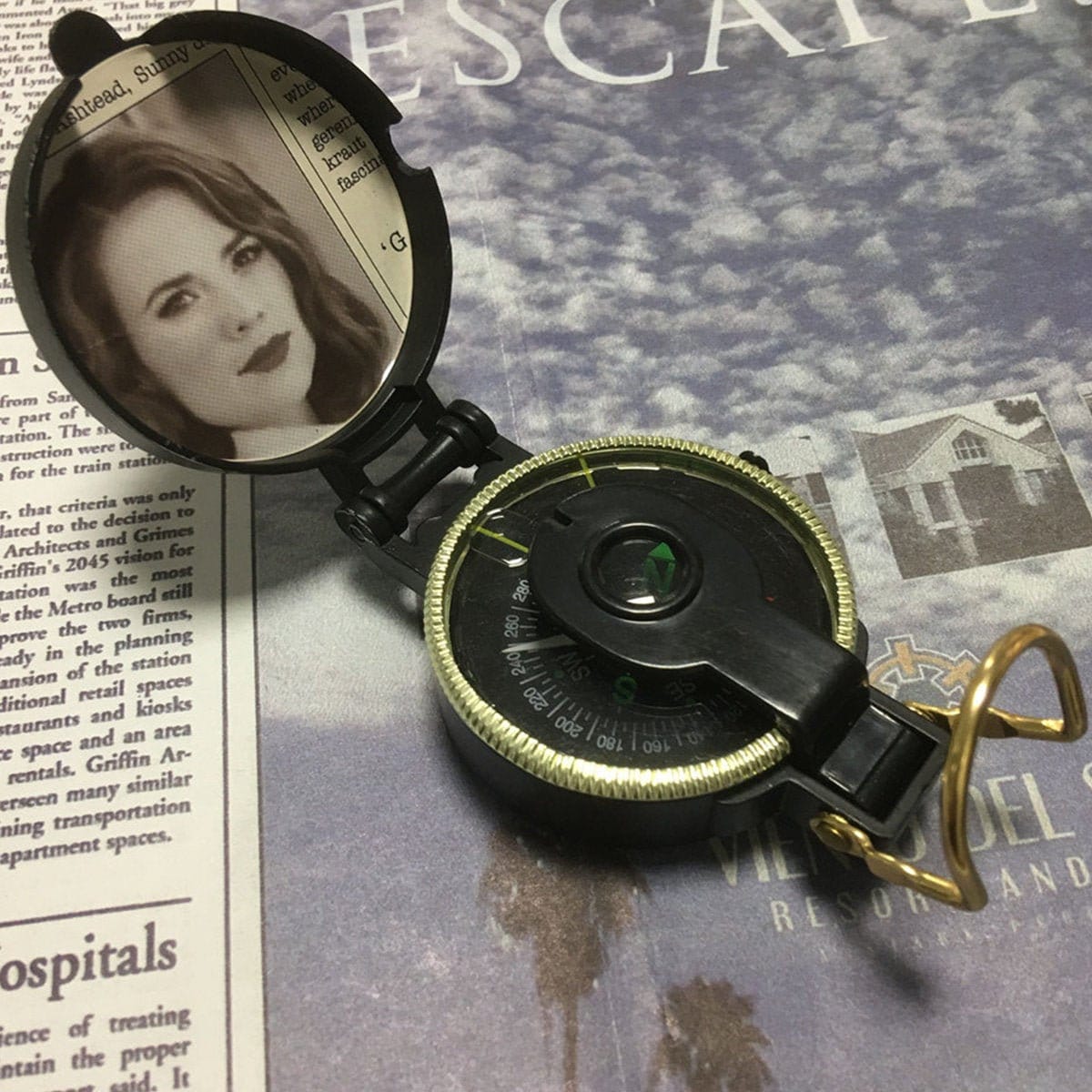 Peggy Carter Photo Metal Compasscaptain America Etsy Peggy Carter Photo Metal Compasscaptain America Etsy