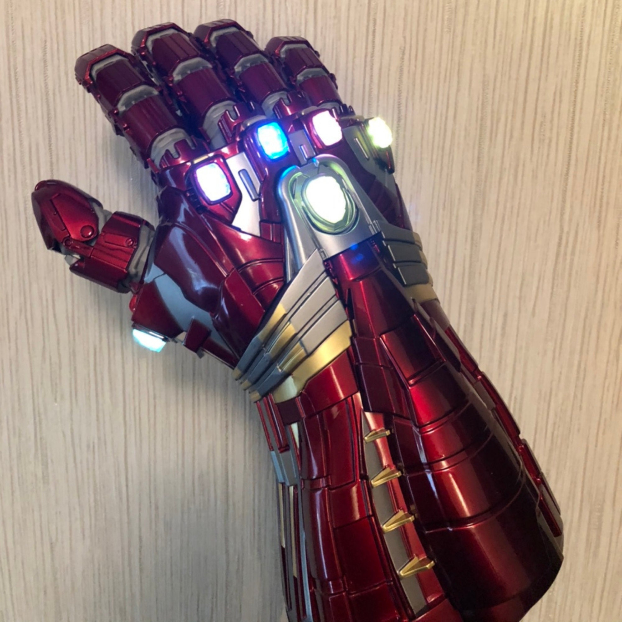 Iron Man Nano Stulpe Led Handschuhe Thanos Infinity Gauntlet Avengers Endspiel 