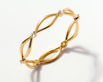 14k Solid Gold Diamond Eternity Ring: Celtic Wedding Band