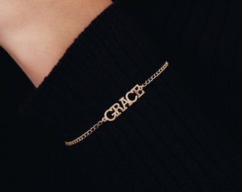 14K Solid Gold Benutzerdefinierte Name Plate Armband für Frauen | Feinschmecker Armband | 14K Echtgold personalisierter Schmuck | Personalisierte Geschenke