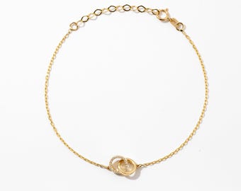 Collar circular entrelazado de diamantes en oro macizo de 14 k