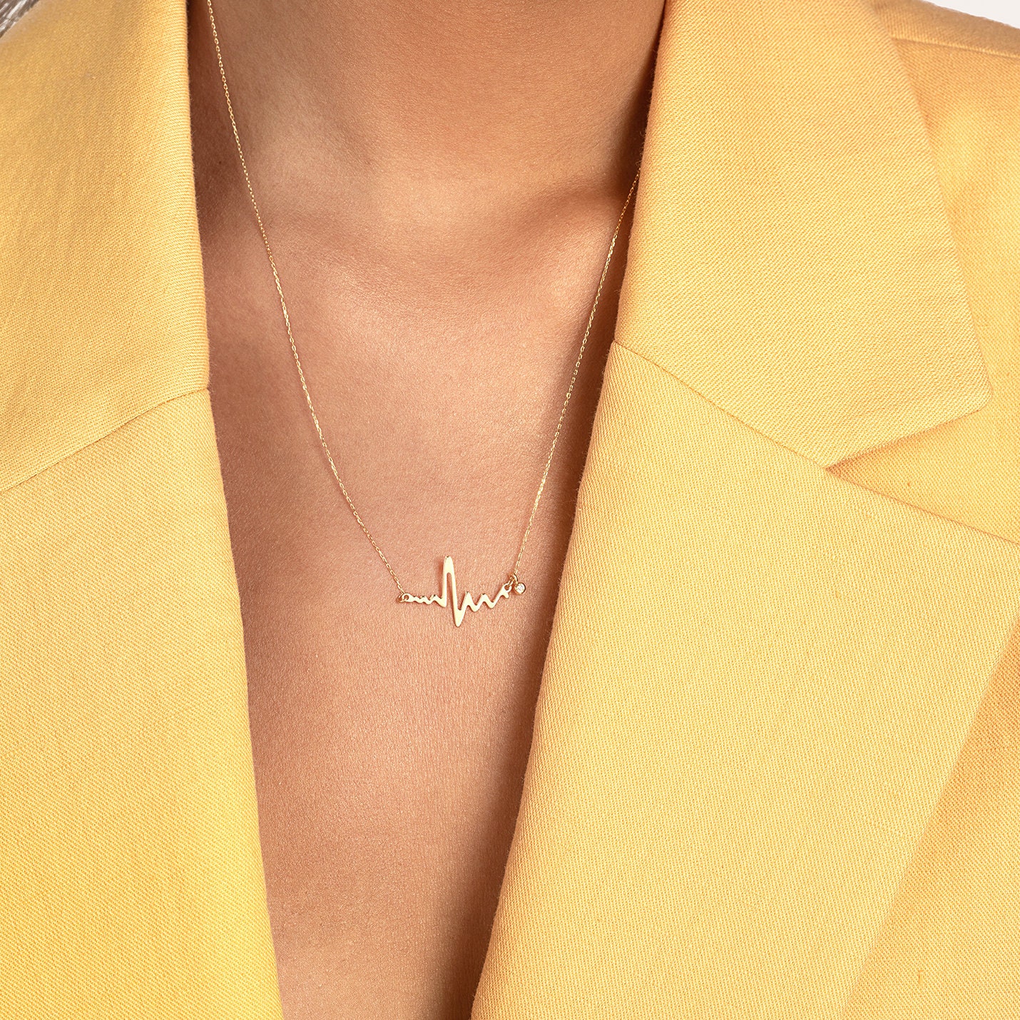 Beautiful Heartbeat Necklace.