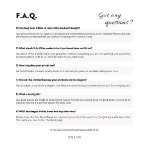 Pode incluir: Uma p&aacute;gina de perguntas frequentes em branco e preto com o texto "Got any questions?" em uma caixa preta. A p&aacute;gina lista seis perguntas frequentes sobre joias, incluindo perguntas sobre o tempo de envio, o tamanho do produto, a qualidade do produto e o tipo de ouro usado.