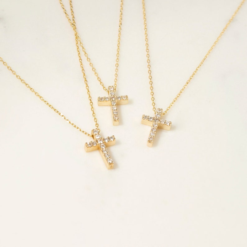 Diamant Kreuz Halskette 585er Gold für Damen Christlicher Glaube Halskette Religiöser Schmuck Echt Gold Kreuz Halskette Geschenk für Sie Bild 2