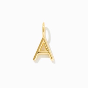 Pendentif initiale en or massif 14 carats pour femme | Petites breloques initiales en or véritable | Cadeau pour les mères