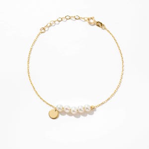 14K Solid Gold Engravable Pearl Disc Bracelet: Custom Initial Jewelry