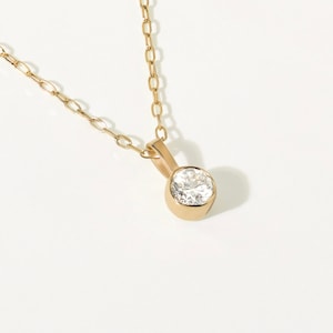 0.10 ct. Diamond Bezel-Set Necklace: Diamond Floating Solitaire Necklace for Women