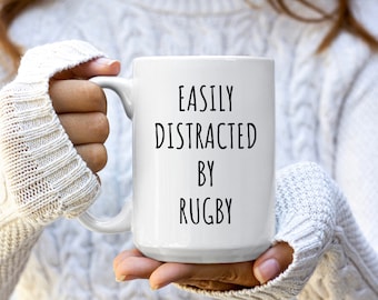 Leicht abgelenkt durch Rugby-Tasse | Rugby Tasse | Rugby Geschenk | Rugby Liebhaber Geschenk | Rugby Kaffeebecher | Lustige Kaffeetasse | Rugbybecher | Rugby Geschenke