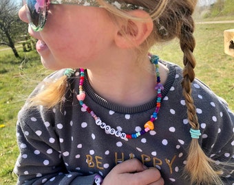 KIDS HEART NECKLACE Stretch beaded rainbow necklace | Beaded Necklace | Kids jewellery | Seed beads | stretch necklace | Rainbow