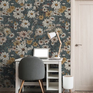 Floral wallpaper [Peel and Stick (self adhesive) or Traditional Vinyl Papers]