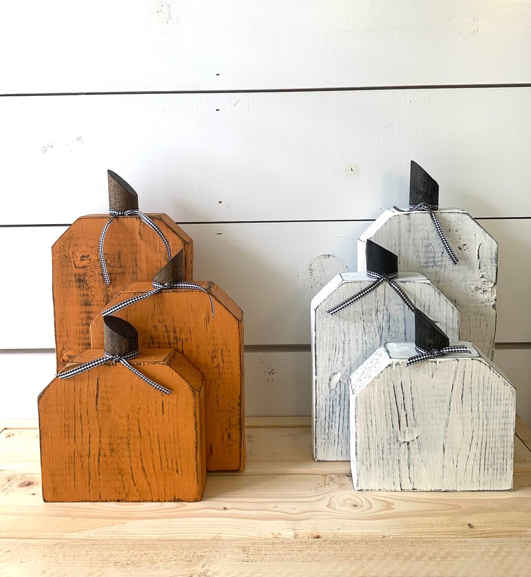 Rustic Wood Pumpkins Set: Distressed Fall Decor - Etsy