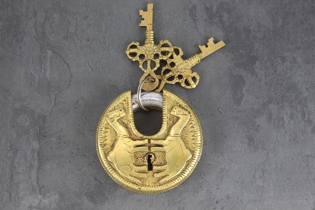 Antique Style Brass Camel Round Padlock: Handmade, Engraved Unique ...