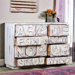 Cajones alfabéticos vintage hechos a mano de madera de mango, gabinete de almacenamiento con múltiples letras, muebles para sala de estar y dormitorio pintados en blanco desgastado