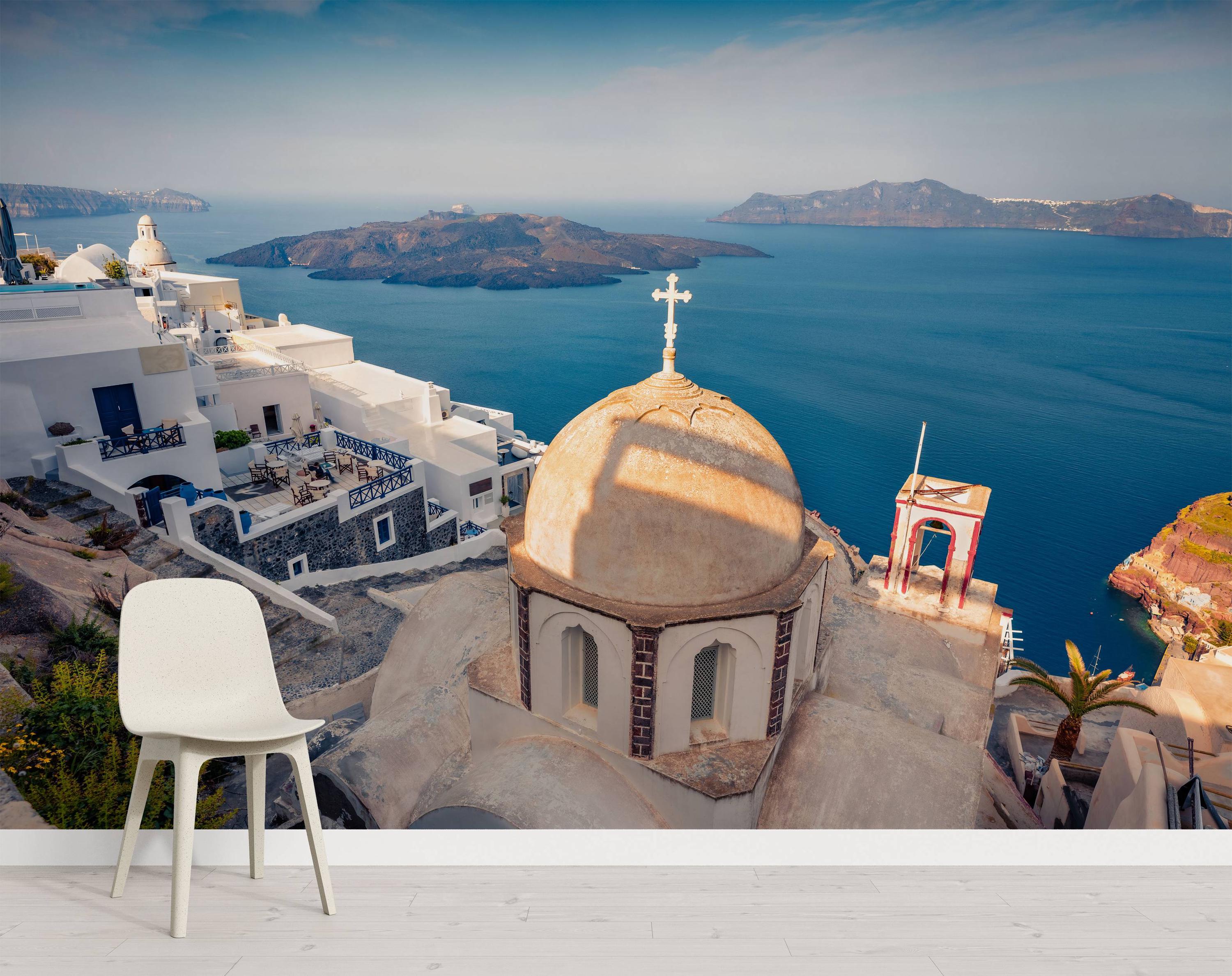 サントリーニ島の眺めを描いた壁画：青と白の海岸沿いの壁の装飾