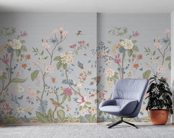 Garden Reverie - Classic Botanical Wallpaper - Peel and Stick / Traditional Options